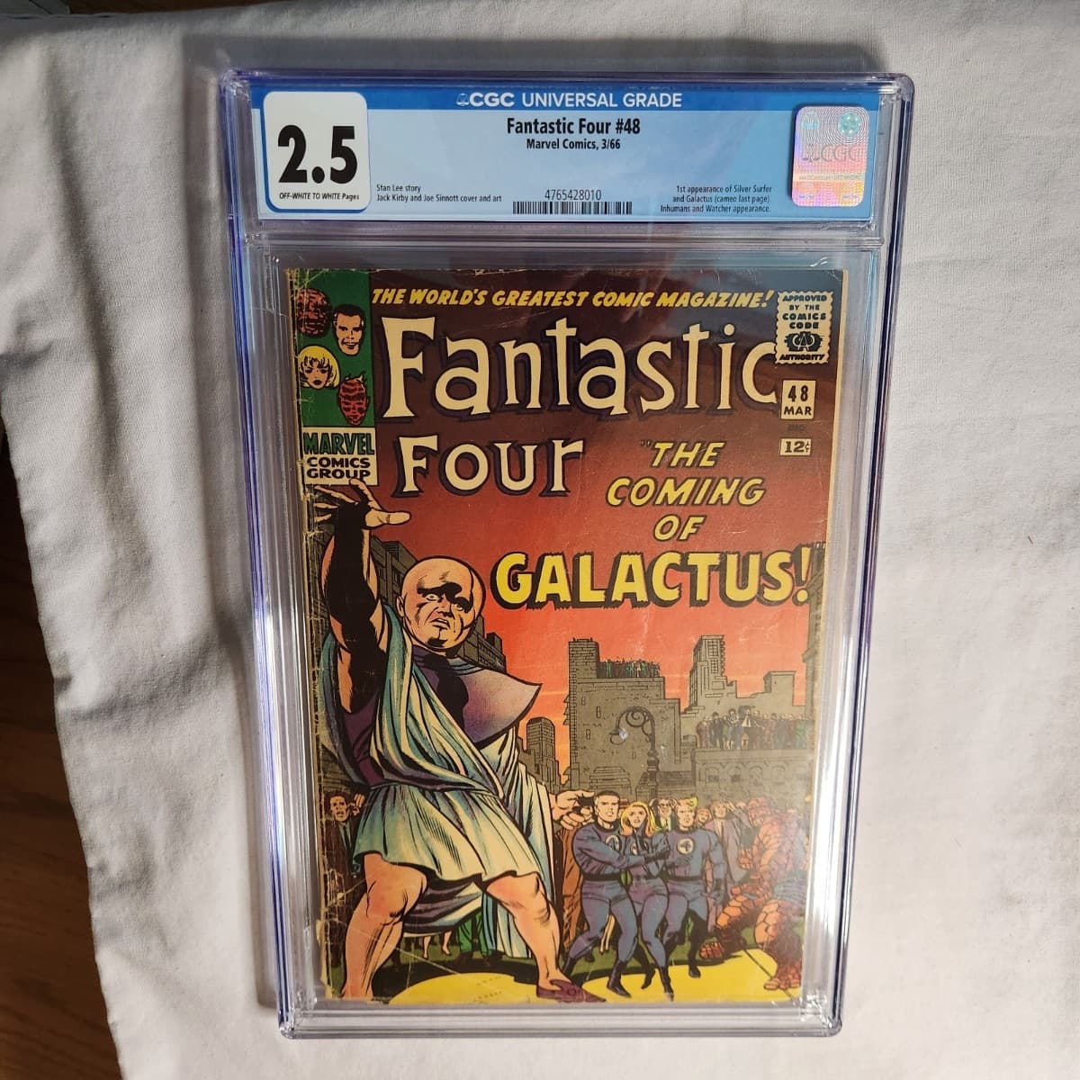 Los cuatro fantásticos y galactus